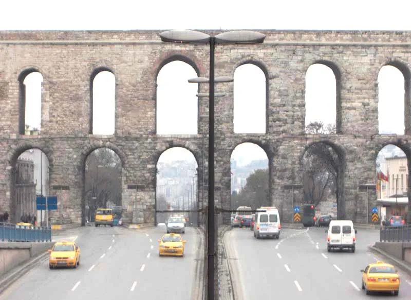 Acquedotto di Valente (Bozdoğan Kemeri) a Istanbul