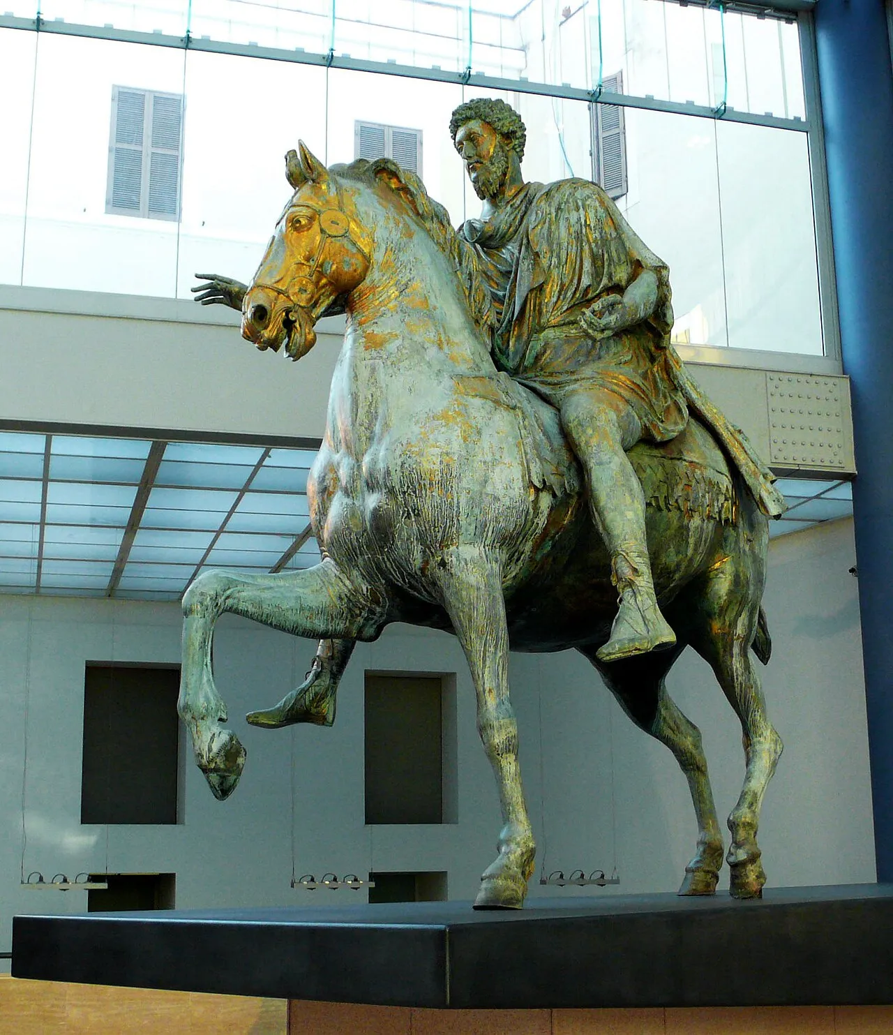 Statua equestre bronzea di Marco Aurelio, Musei Capitolini