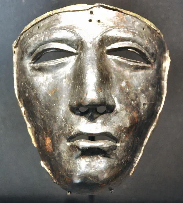 Maschera da cavaliere romano ritrovata a Kalkriese, sito della battaglia di Teutoburgo