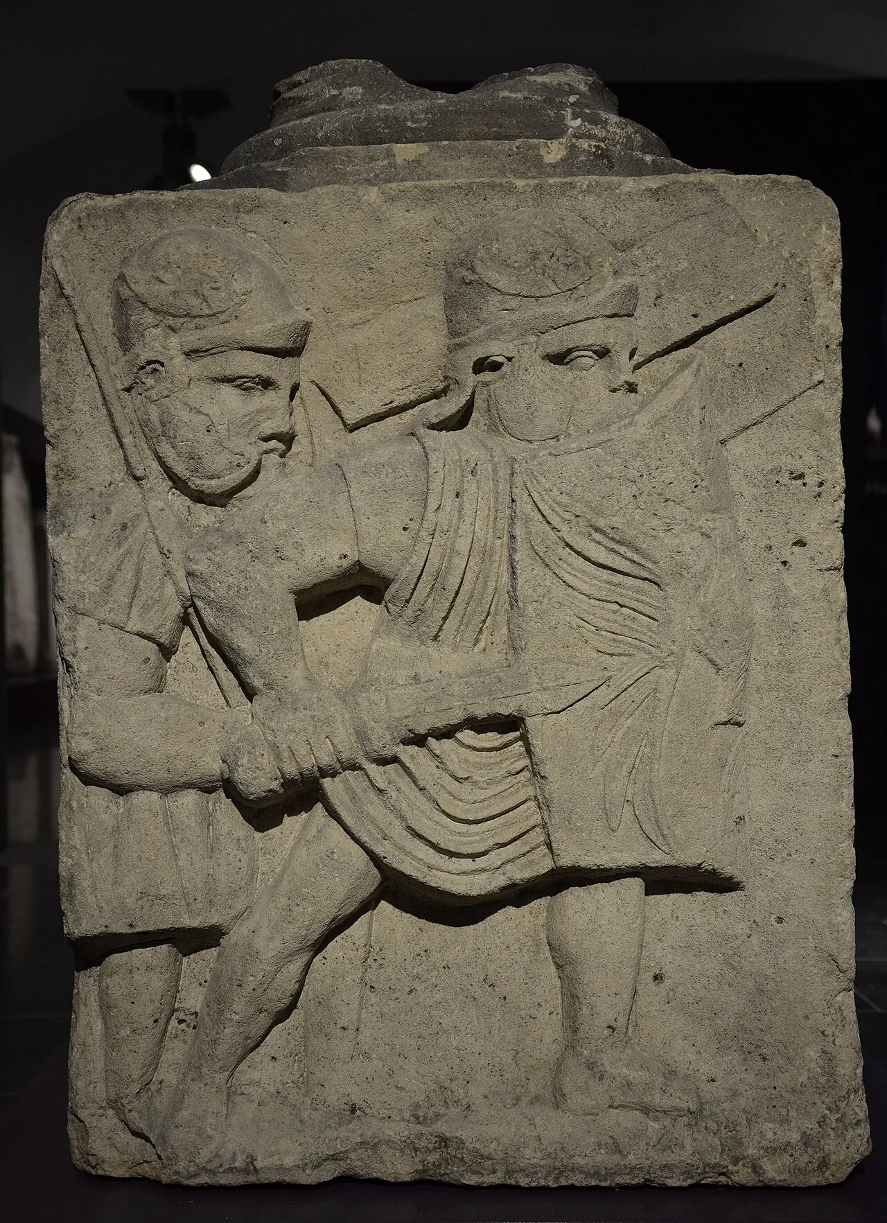 Legionari in battaglia — Rilievo, Landesmuseum Mainz