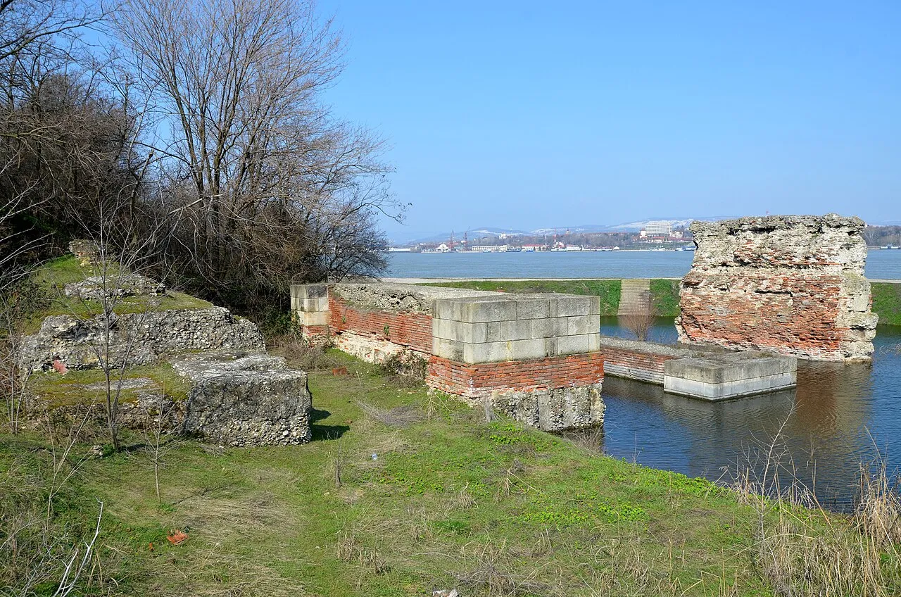 Resti del Ponte di Traiano sul Danubio, Serbia