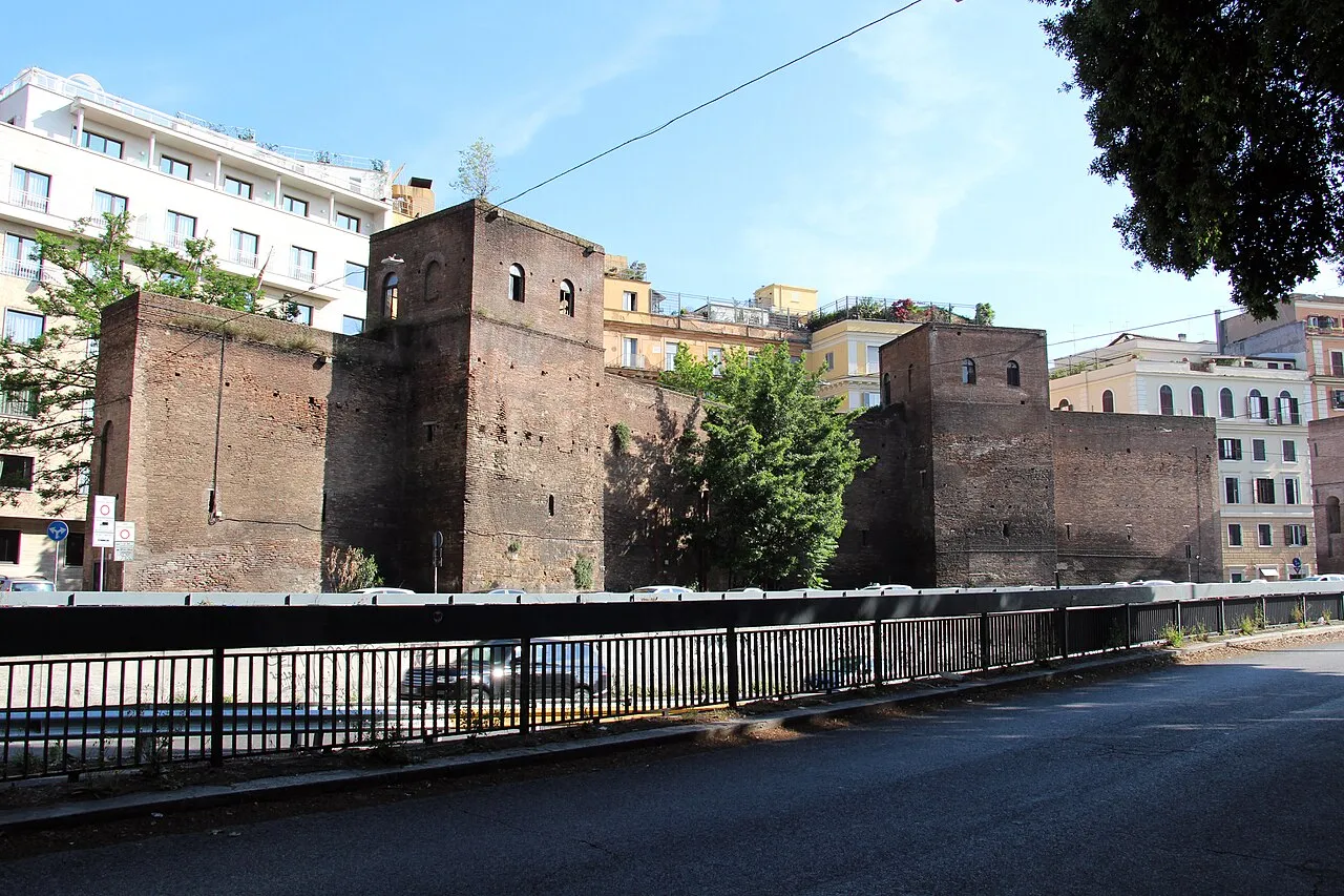 Mura Aureliane, Roma