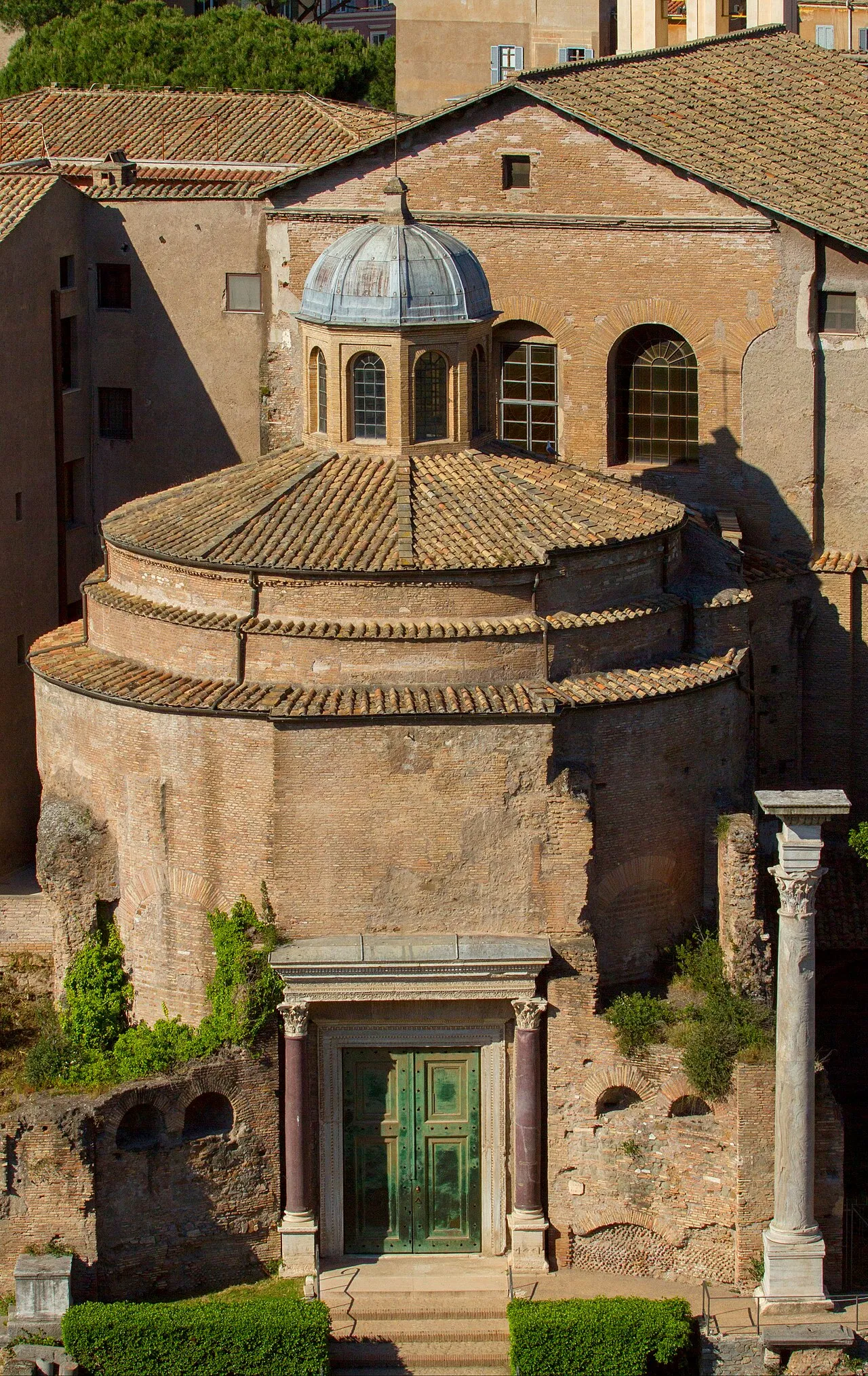 Il Tempio di Romolo nel Foro Romano