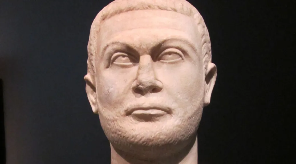 Busto di Massimiano — Musée Saint-Raymond, Tolosa